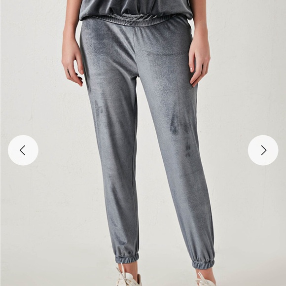 LCW Maternity Shiny Gray Velvet Maternity Sweatshirt & Sweatpants Small - Picture 9 of 15